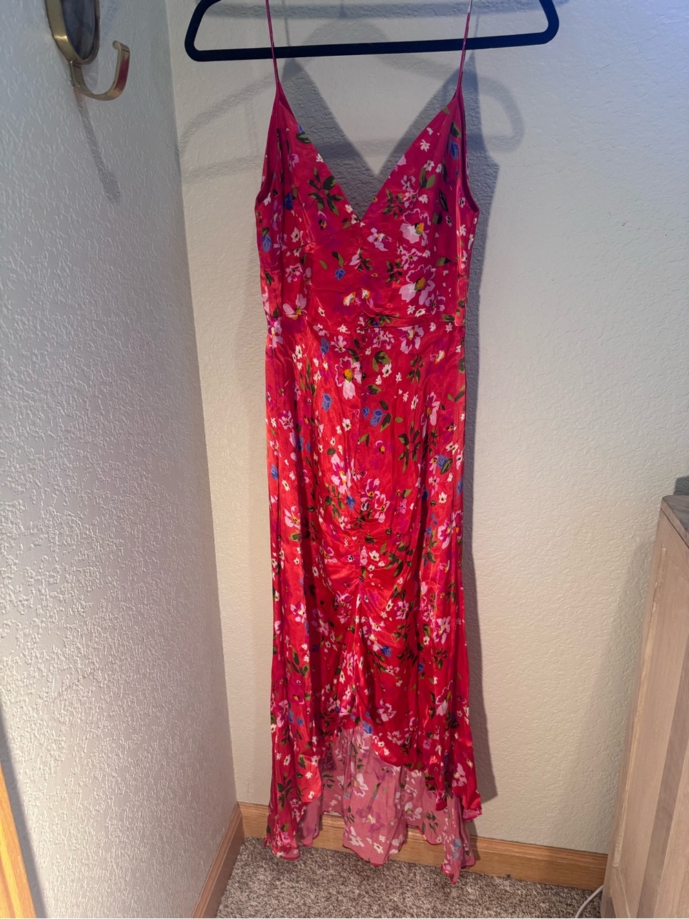 Saulee Red Floral Satin Slip Dress - Picture 5 of 5